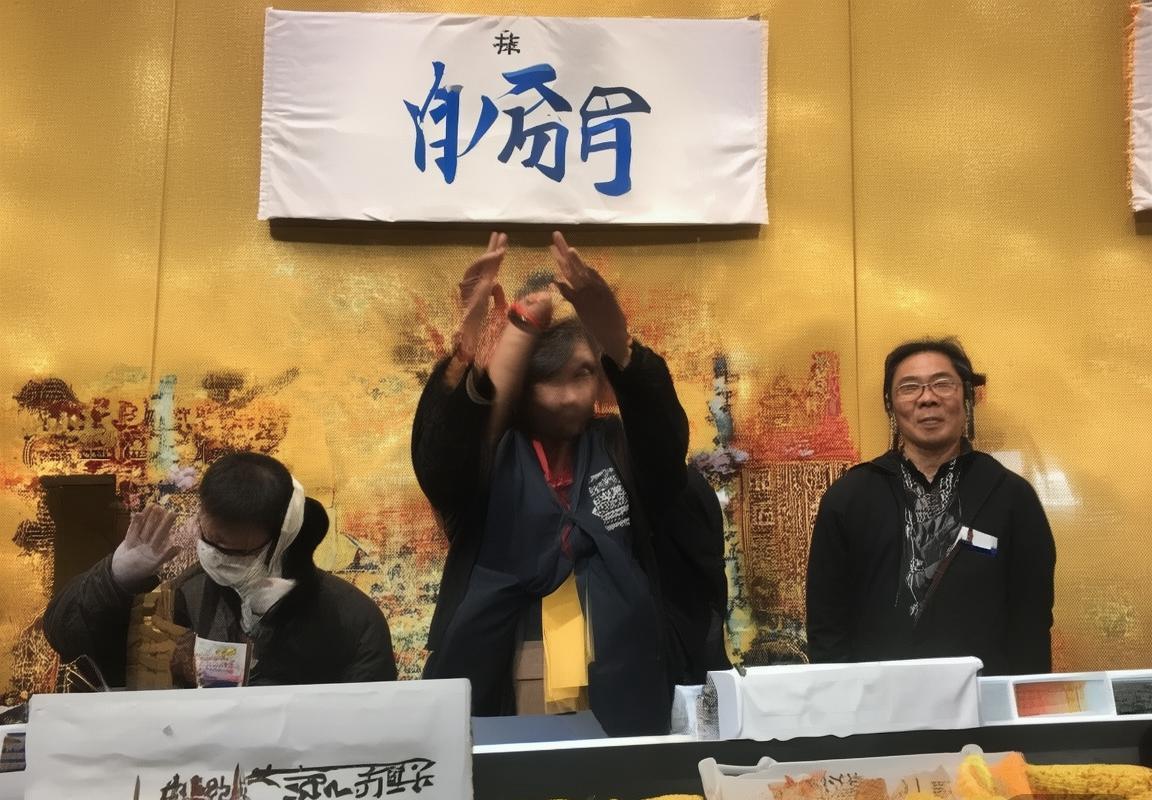 巴塞罗那vs赫塔费：战术对决与赛季前瞻解析(图2)