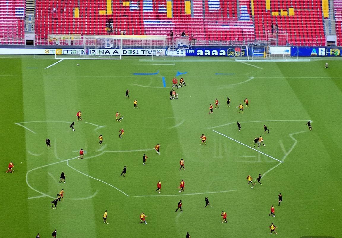 巴伦西亚vs格拉纳达：关键对决前瞻及战术解析(图3)